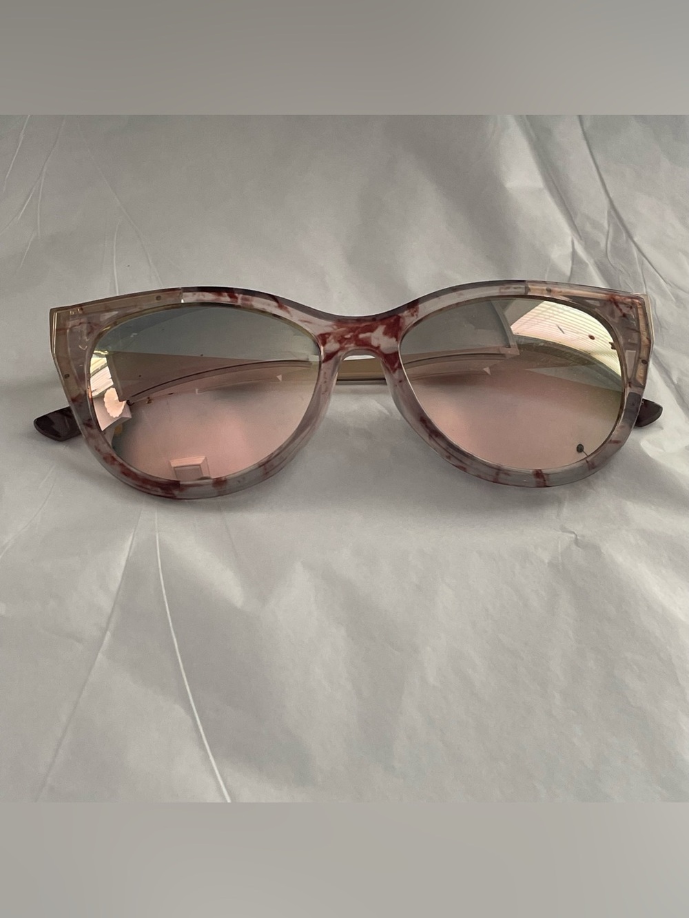 Betsey Johnson Cat Eye Sunglasses Clear Brown Marble with Mirror Lenses - Picture 8 of 9